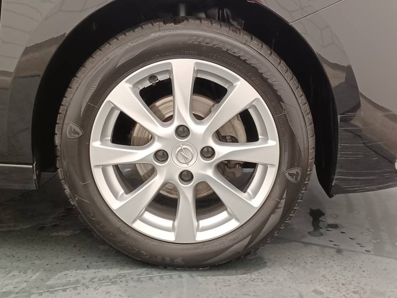 Opel Corsa - 1.2 75 ch BVM5 Edition