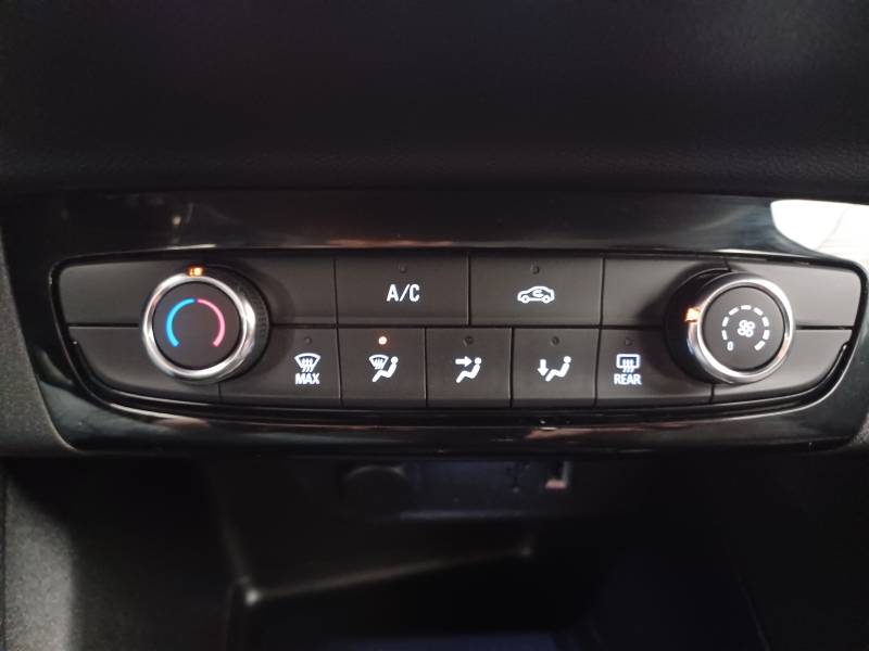 Opel Corsa - 1.2 75 ch BVM5 Edition