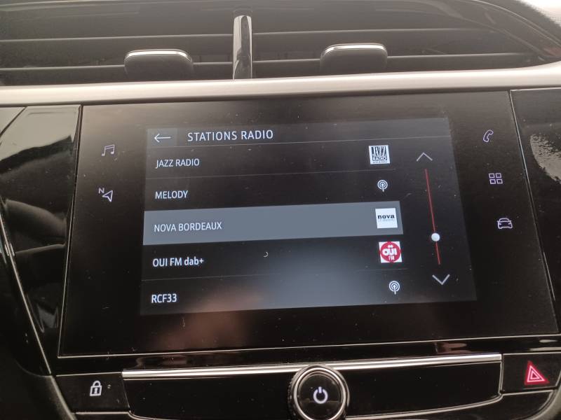 Opel Corsa - 1.2 75 ch BVM5 Edition