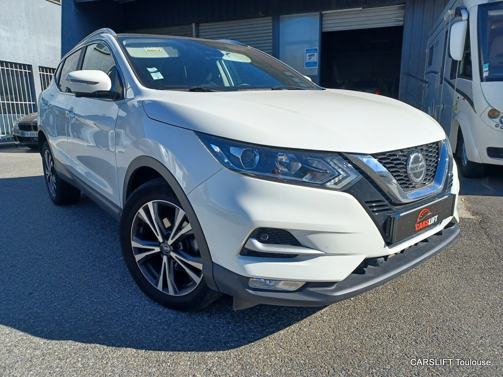 Nissan Qashqai - 1.5 DCI - 115 CV CONNECTA- TOIT PANORAMIQUE CAMERA FINANCEMENT POSSIBLE