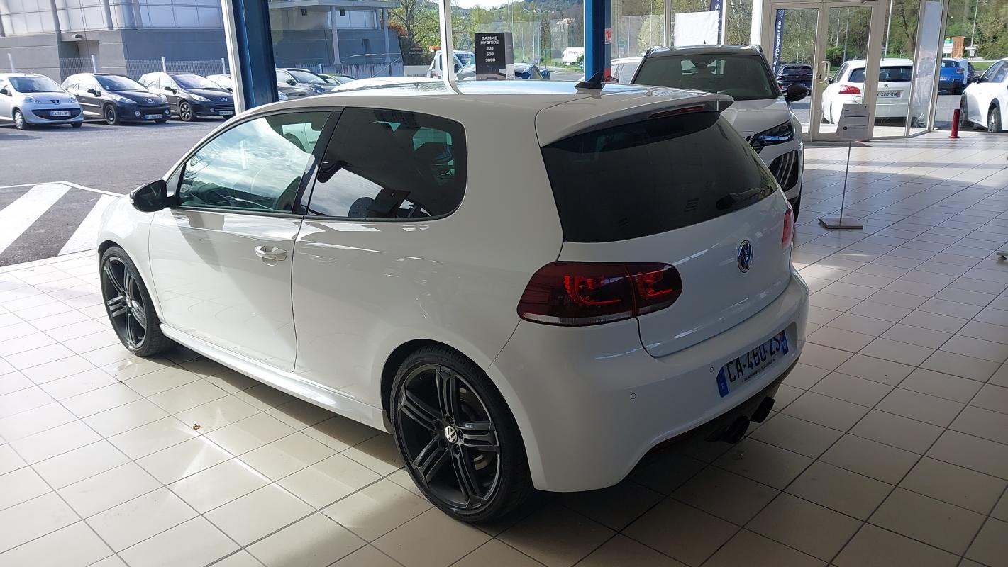 Volkswagen Golf - VI 2.0 TSI 270 BVM6 4Motion R